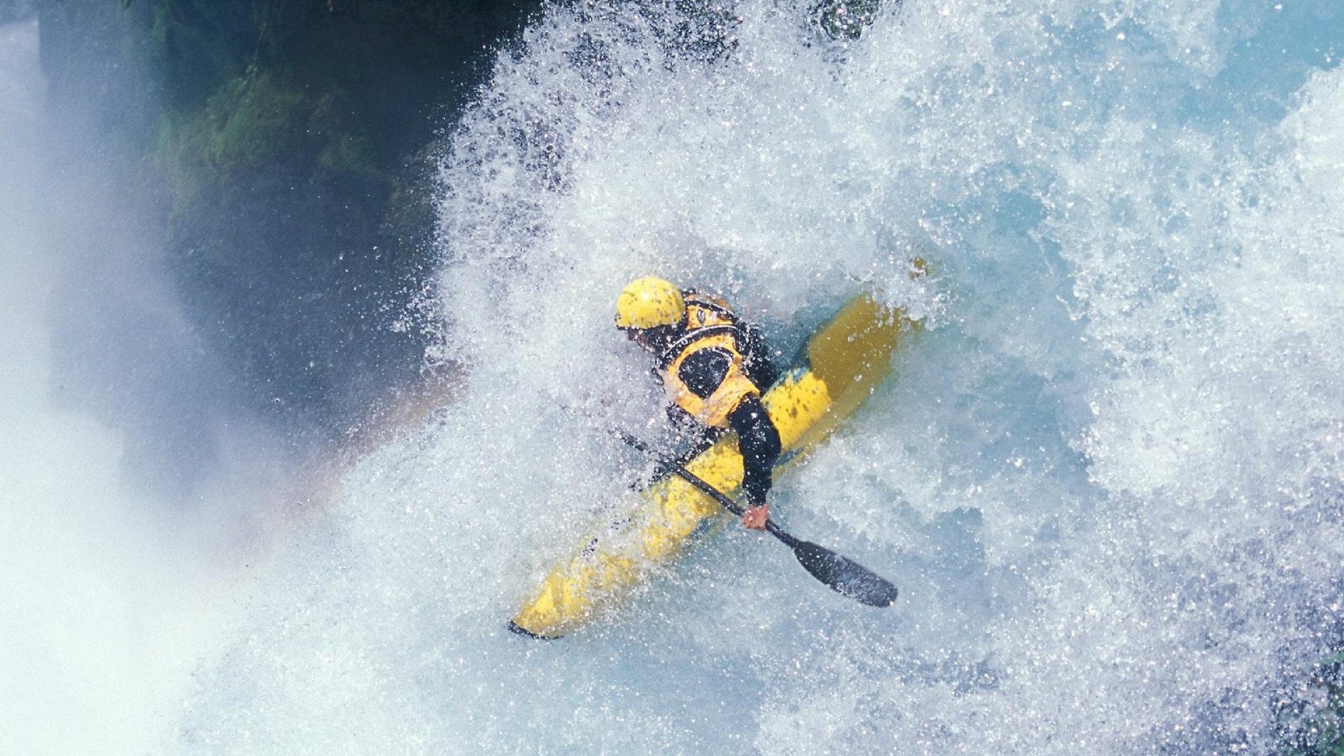 世界杯:国际足联确认将试点“蓝牌” 临时罚下严重非体育行为球员